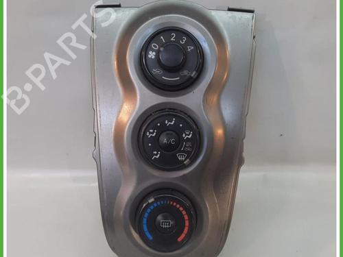 Used Climate control Climate control TOYOTA YARIS (_P9_) 1.0 VVT-i (KSP90_, KSP90R) (69 hp) 40135025 40135025