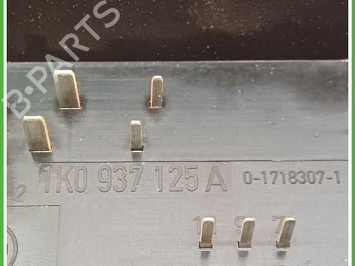 Fuse box VW GOLF V (1K1) 1.6 | BP15942644E1 