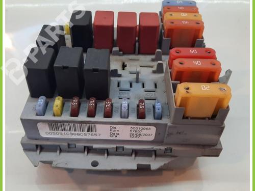 Fuse box ALFA ROMEO 159 Sportwagon (939_) 1.9 JTDM 16V (939BXC1B, 939BXC12) | BP11817799E1 