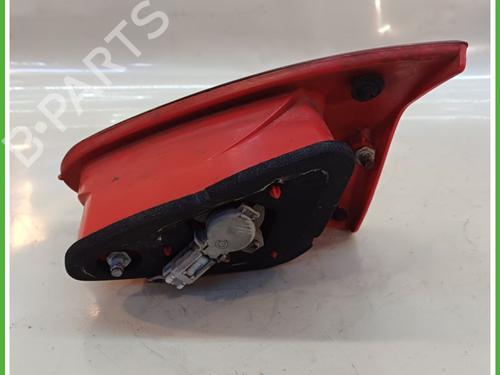 Left taillight ALFA ROMEO 147 (937_) 1.9 JTD (937.AXD1A, 937.BXD1A, 937.AXV1A, 937.BXB1A,... | BP16074030C34 
