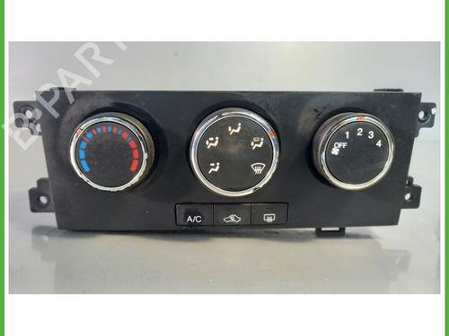Used Climate control CHEVROLET CAPTIVA (C100, C140) 2.0 D 4WD (150 hp) 30169404