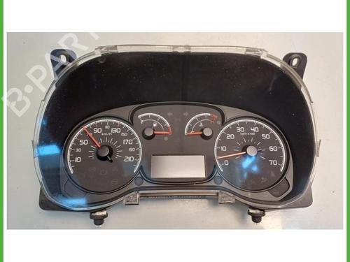 Used Instrument cluster Instrument cluster FIAT DOBLO Bus (263_) 1.6 D Multijet (263AXD1B, 263AXX1B) (105 hp) 40144350 40144350