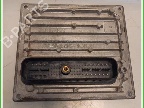 Used Engine control unit (ECU) Engine control unit (ECU) MAZDA 2 (DY) 1.2 (DY3W) (75 hp) 40073261 40073261