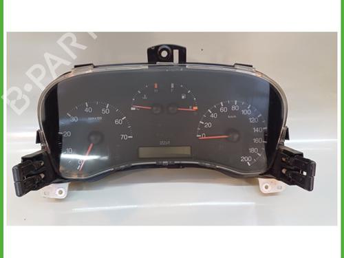 Used Instrument cluster FIAT PUNTO (188_) 1.9 JTD 80 (188.237, .257, .337, .357) (80 hp) 16898264