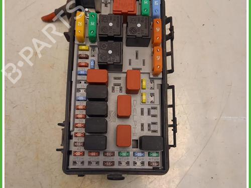 fuse-box-fiat-grande-punto-199_-2005-40076262 main image