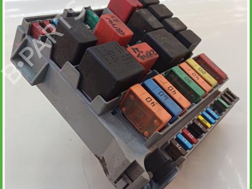Fuse box FIAT QUBO (225_) 1.3 D Multijet (225CXB1A, 225AXB1A, 225CXB11, 225AXB11,... | BP17313393E1 