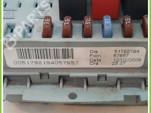 Fuse box LANCIA YPSILON (843_) 1.2 (843.AXA1A) | BP11368199E1 