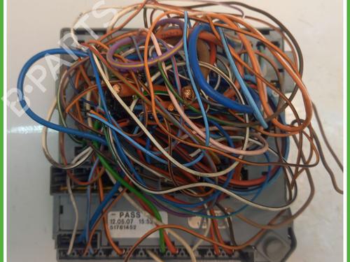 Fuse box FIAT PANDA (169_) 1.2 Natural Power (169.AXB1A) | BP29563862E1 