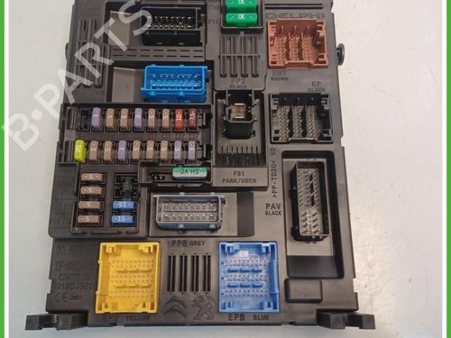 Used Fuse box Fuse box OPEL CORSA F (P2JO) 1.2 (68) (75 hp) 40144051 40144051