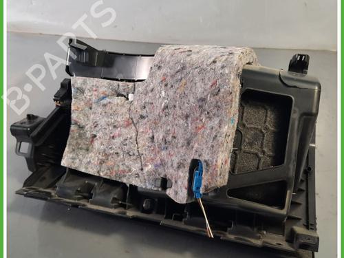 Glove box MERCEDES-BENZ A-CLASS (W176) A 180 (176.042) | BP29850360C95 