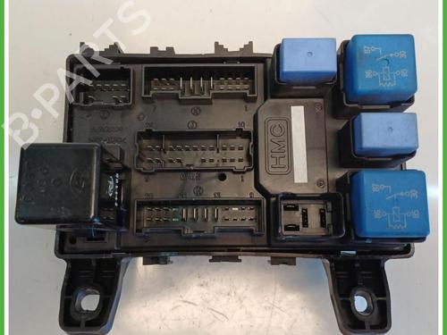 fuse-box-hyundai-getz-tb-2001-2002-2003-2004-2005-2006-2007-2008-2009-2010-2011-40147433 main image