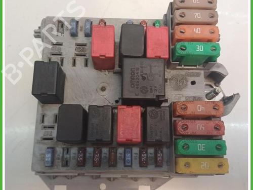 Used Fuse box Fuse box LANCIA MUSA (350_) 1.4 (350.AXA11, 350.AXA1A) (95 hp) 40142186 40142186