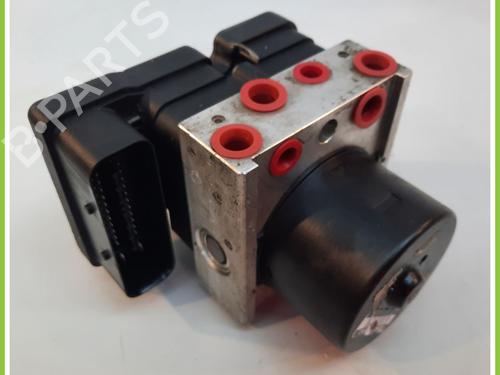 Used ABS pump FORD FOCUS II Turnier (DA_, FFS, DS) 1.6 TDCi (90 hp) 13100873