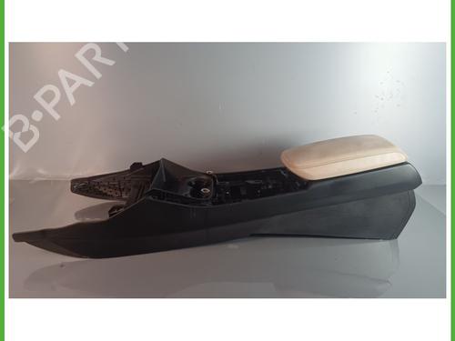 Used Armrest / Center console BMW X3 (F25) xDrive 20 d (184 hp) 17557268