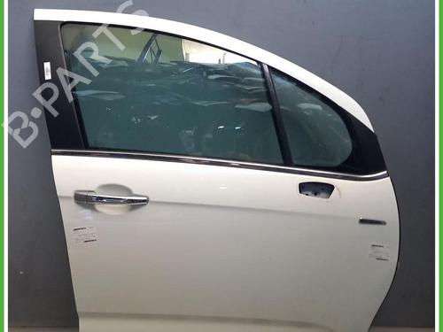 Used Right front door Right front door CITROËN C3 II (SC_) 1.2 VTi 82 (82 hp) 40074583 40074583