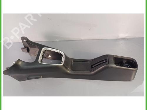 Middle console CITROËN C3 III (SX) 1.2 PureTech 82 | BP40139991I22 - Image 2