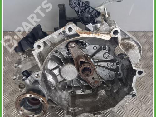 Used Gearbox VW POLO IV (9N_, 9A_) 1.2 12V (64 hp) 11973501