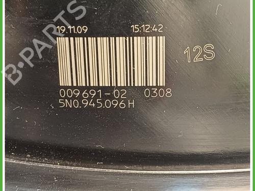 Right taillight VW TIGUAN (5N_) 1.4 TSI 4motion | BP26381343C35 