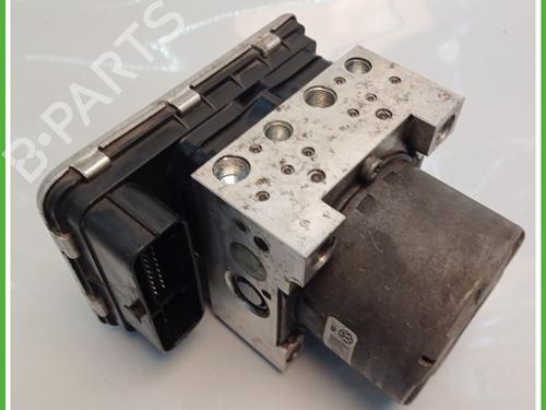 Used ABS pump VW TRANSPORTER T6 Van (SGA, SGH, SHA, SHH) 2.0 TDI (102 hp) 26495362