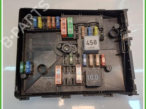 Used Fuse box VW GOLF VI (5K1) 1.6 BiFuel (102 hp) 26706004