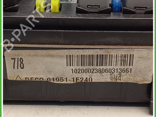 Fuse box KIA SPORTAGE II (JE_, KM_) 2.0 CRDi | BP22889809E1 