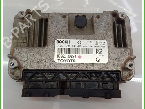 Used Engine control unit (ECU) TOYOTA YARIS (_P9_) 1.0 VVT-i (KSP90_, KSP90R) (69 hp) 18153036
