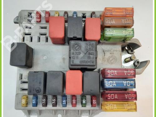 Used Fuse box FIAT PUNTO (188_) 1.2 16V 80 (188.233, .235, .253, .255, .333, .353, .639,... (80 hp) 11370178