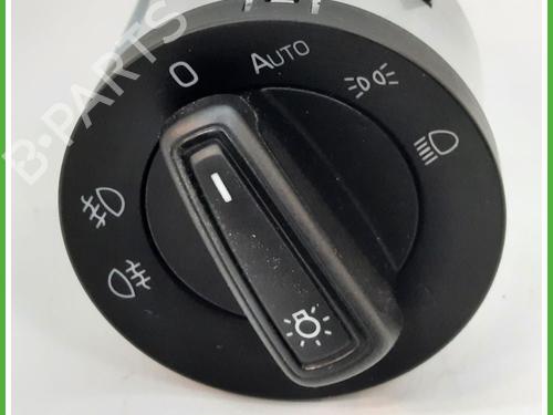 Used Switch SKODA OCTAVIA III Combi (5E5, 5E6) 2.0 TDI (150 hp) 13038094