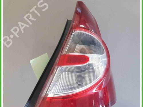 Used Right taillight Right taillight DACIA SANDERO 1.4 (BS0C, BS0A, BS0G, BS1F, BS0E) (75 hp) 40130317 40130317