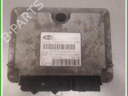 Used Engine control unit (ECU) Engine control unit (ECU) FIAT SEICENTO / 600 (187_) 1.1 (187AXB, 187AXB1A, 187AXC1A02) (54 hp) 40130660 40130660