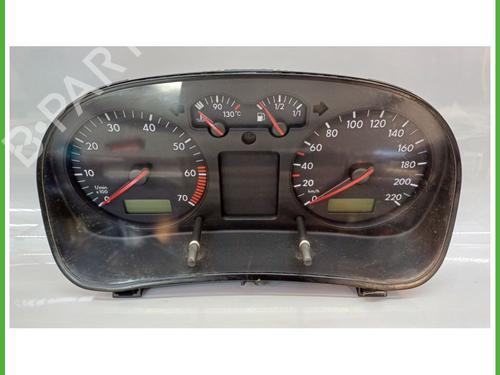 Used Instrument cluster VW GOLF IV (1J1) 1.4 16V (75 hp) 17467755