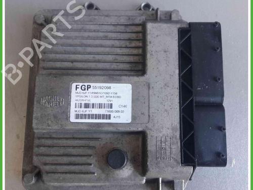 Used Engine control unit (ECU) Engine control unit (ECU) LANCIA YPSILON (843_) 1.3 JTD (843.AXD11, 843.AXD1A) (70 hp) 40130604 40130604