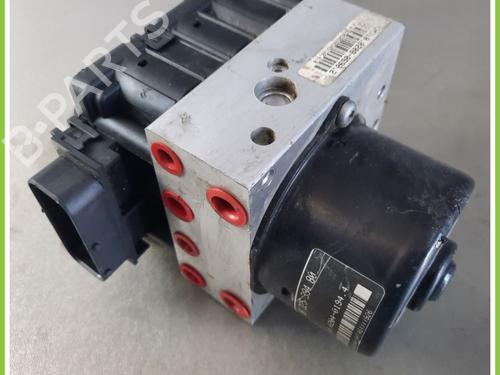 Used ABS pump PEUGEOT 206 CC (2D) 2.0 S16 (136 hp) 13100865