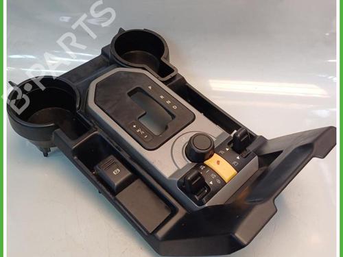 Middle console LAND ROVER DISCOVERY III (L319) 2.7 TD 4x4 | BP40145400I22 - Image 6