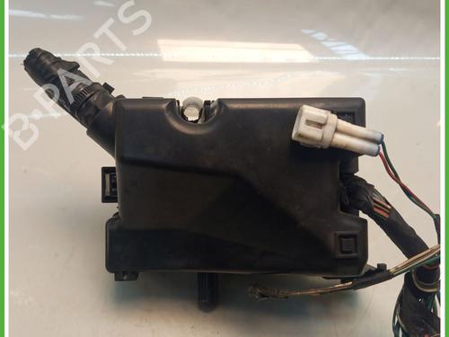 Fuse box TOYOTA YARIS (_P1_) 1.3 (SCP12_, SCP13_, SCP12R, SCP13R) | BP29582009E1 