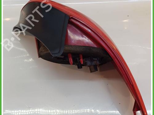 Right taillight PEUGEOT 206 Hatchback (2A/C) 1.4 HDi eco 70 | BP16742586C35 
