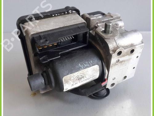 Used ABS pump OPEL VECTRA B (J96) 1.6 i 16V (F19) (100 hp) 13246953