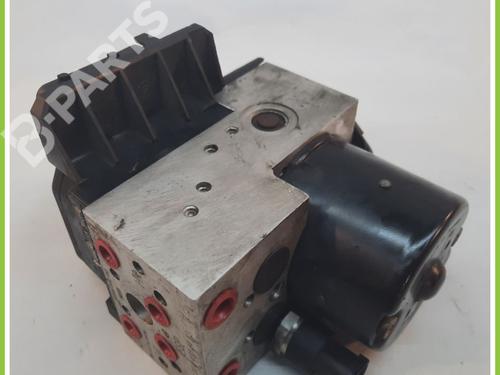 Used ABS pump MERCEDES-BENZ E-CLASS (W210) E 220 CDI (210.006) (143 hp) 11371042