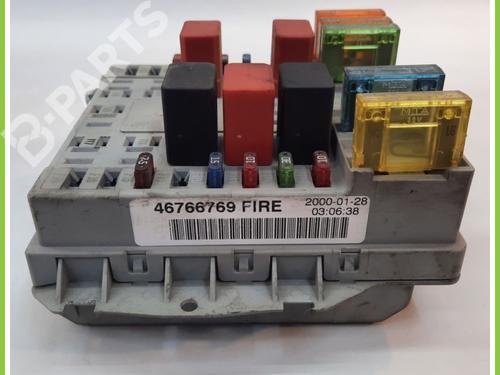 Fuse box FIAT PUNTO (188_) 1.2 60 (188.030, .050, .130, .150, .230, .250) | BP11370173E1 