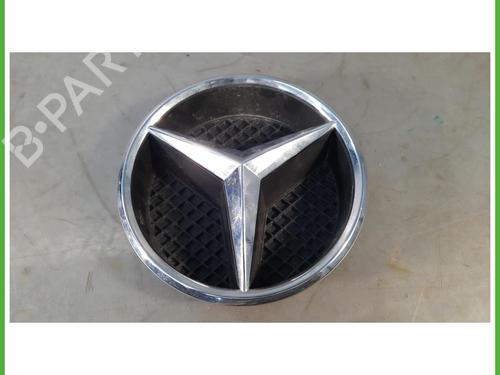 Used Grille Grille MERCEDES-BENZ C-CLASS T-Model (S205) C 220 BlueTEC / d (205.204) (170 hp) 40074143 40074143