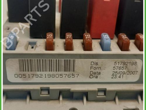Fuse box LANCIA YPSILON (843_) 1.3 D Multijet (843.AXH1A, 843.AXE1A) | BP40147325E1 - Image 3