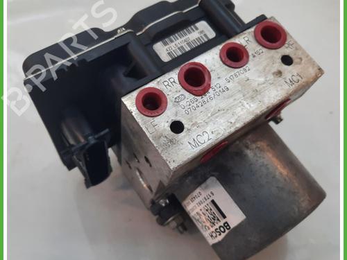 Used ABS pump FIAT GRANDE PUNTO (199_) 1.3 D Multijet (199.AXD11, 199.AXD1A, 199.AXD1B,... (90 hp) 13114227