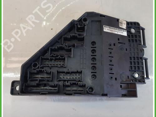 Fuse box LAND ROVER FREELANDER I (L314) 2.0 Td4 4x4 | BP15357503E1 