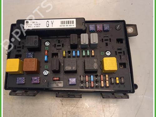 Used Fuse box Fuse box OPEL ZAFIRA / ZAFIRA FAMILY B (A05) 1.6 CNG (M75) (94 hp) 40075936 40075936