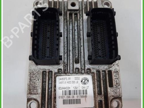 Used Engine control unit (ECU) Engine control unit (ECU) FIAT GRANDE PUNTO (199_) 1.2 (65 hp) 40134271 40134271