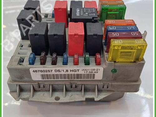 Fuse box FIAT PUNTO (188_) 1.9 JTD 80 (188.237, .257, .337, .357) | BP17737530E1 