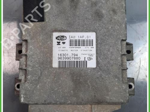 Used Engine control unit (ECU) Engine control unit (ECU) PEUGEOT 206 Hatchback (2A/C) 1.4 i (75 hp) 40135737 40135737