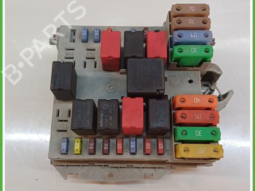 Used Fuse box LANCIA YPSILON (843_) 1.2 (843.AXA1A) (60 hp) 16484302