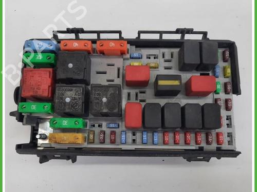 fuse-box-fiat-grande-punto-199_-2005-40131875 main image