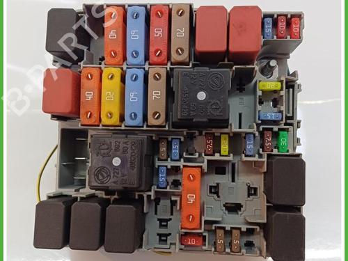 Used Fuse box Fuse box FIAT PUNTO EVO (199_) 1.3 D Multijet (199AXD1B, 199AXD1A, 199BXD1B, 199BXD1A,... (90 hp) 40139451 40139451